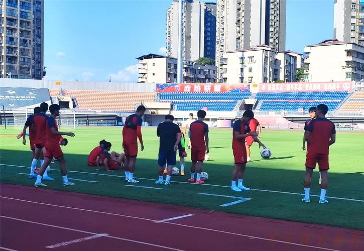 开云体育中心：2020中甲专刊： 第二十三期《江西足球之火重燃中甲》